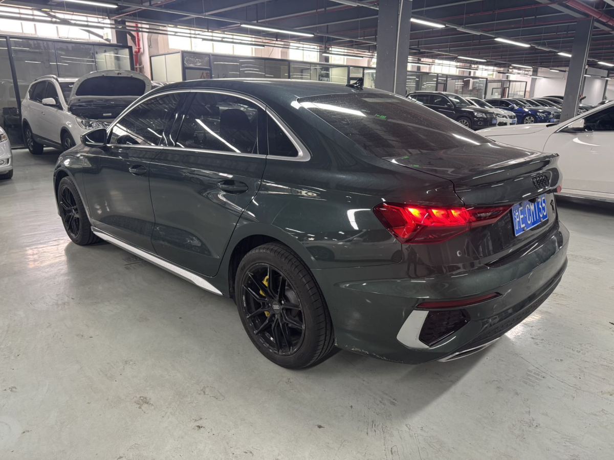 奧迪 奧迪A3  2021款 A3L Limousine 35 TFSI 進(jìn)取運(yùn)動(dòng)型圖片