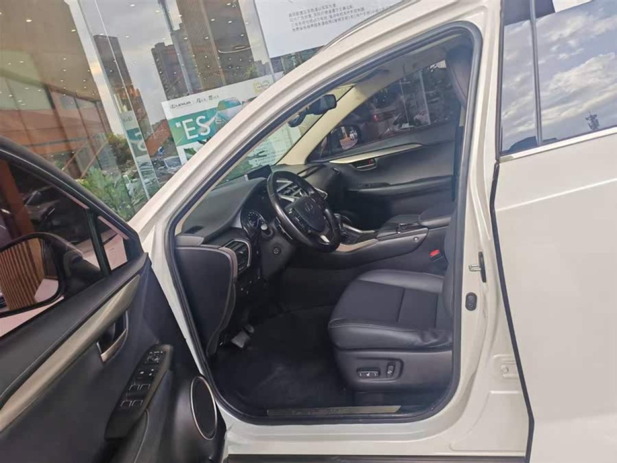 雷克薩斯 NX  2020款 200 全驅(qū) 鋒尚版 國(guó)VI圖片