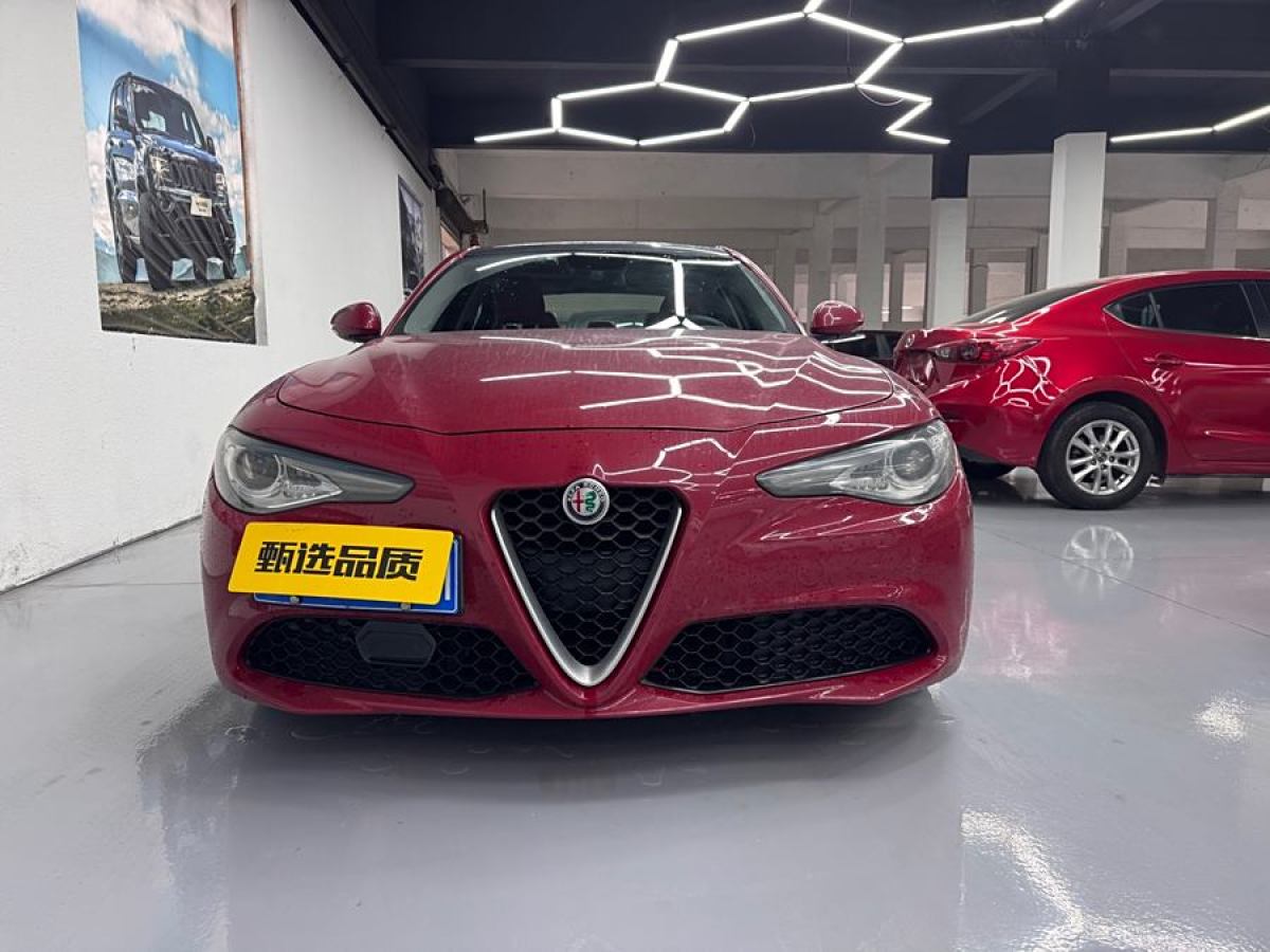 阿爾法·羅密歐 Giulia  2017款 2.0T 200HP 豪華版圖片