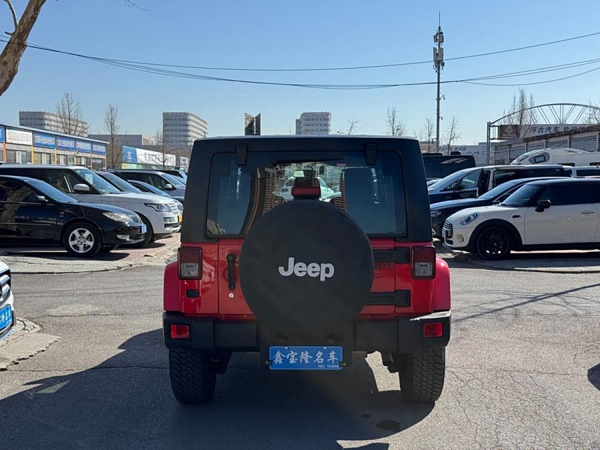 Jeep 牧馬人  2013款 3.6L Sahara 四門版圖片