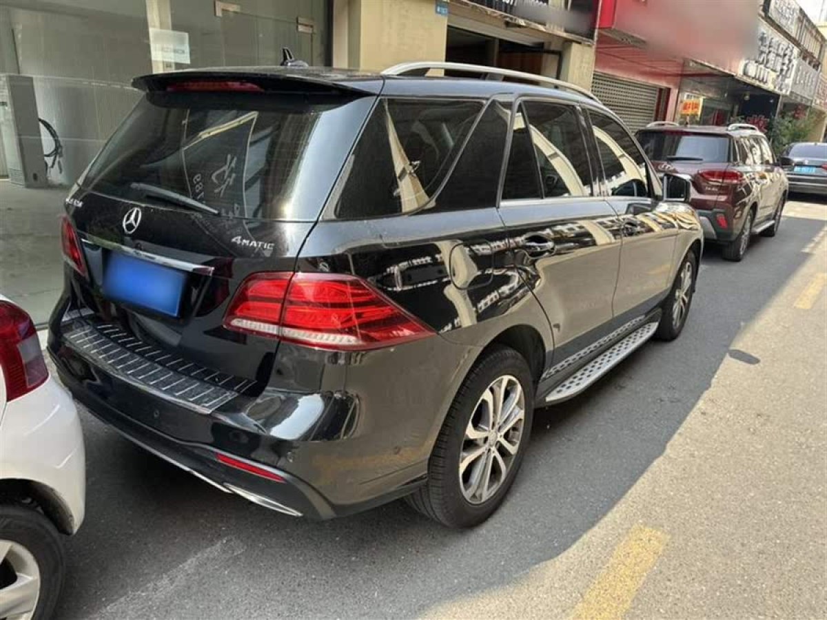 奔馳 奔馳GLE  2017款 GLE 320 4MATIC 動感型圖片