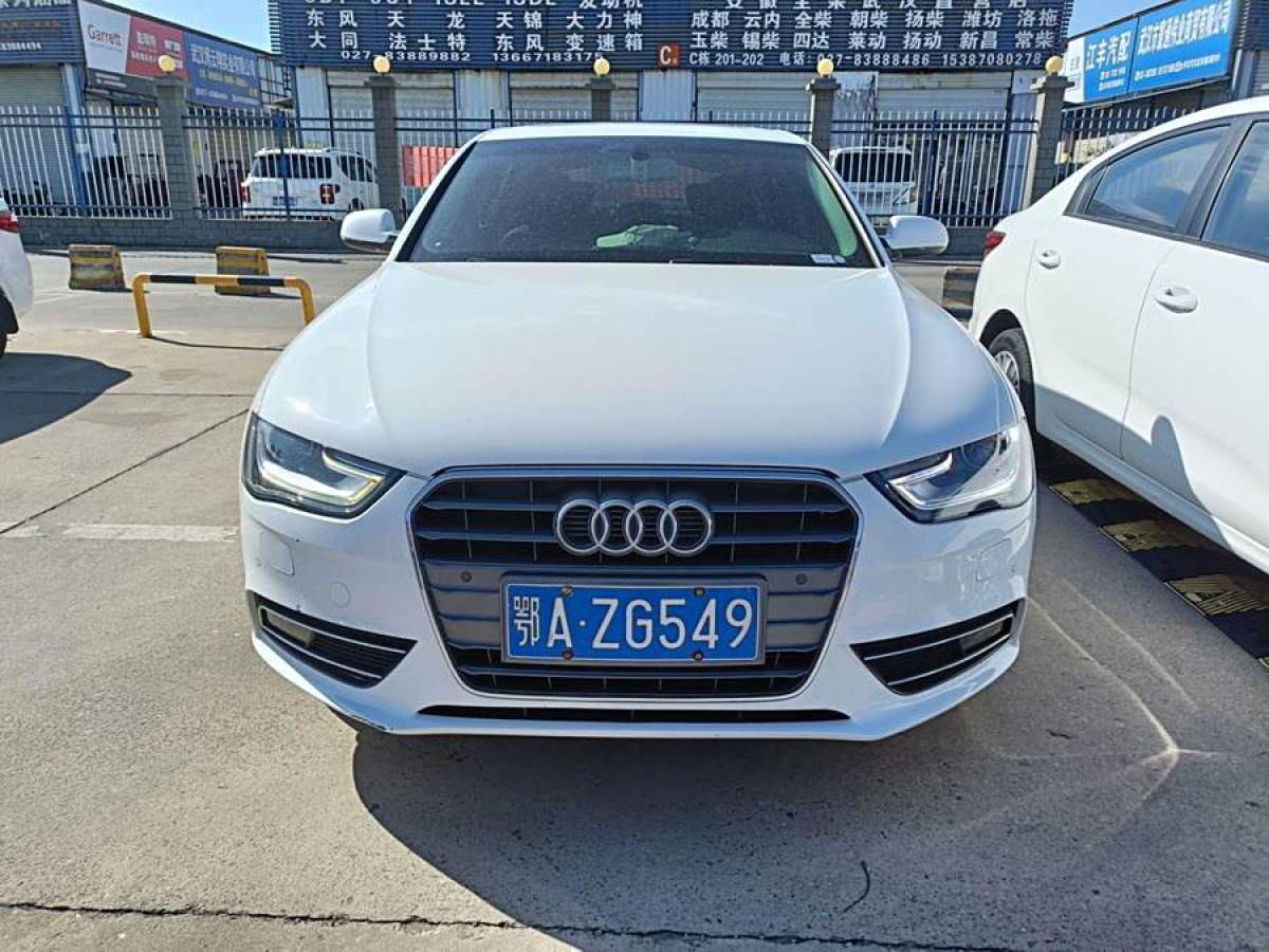 2015年8月奧迪 奧迪A4L  2015款 35 TFSI 自動舒適型