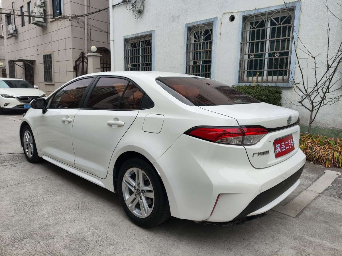 豐田 雷凌  2021款 TNGA 1.5L CVT領(lǐng)先版圖片