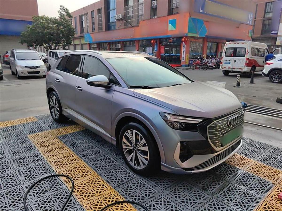 奧迪 奧迪Q4 e-tron  2023款 40 e-tron 創(chuàng)行版圖片