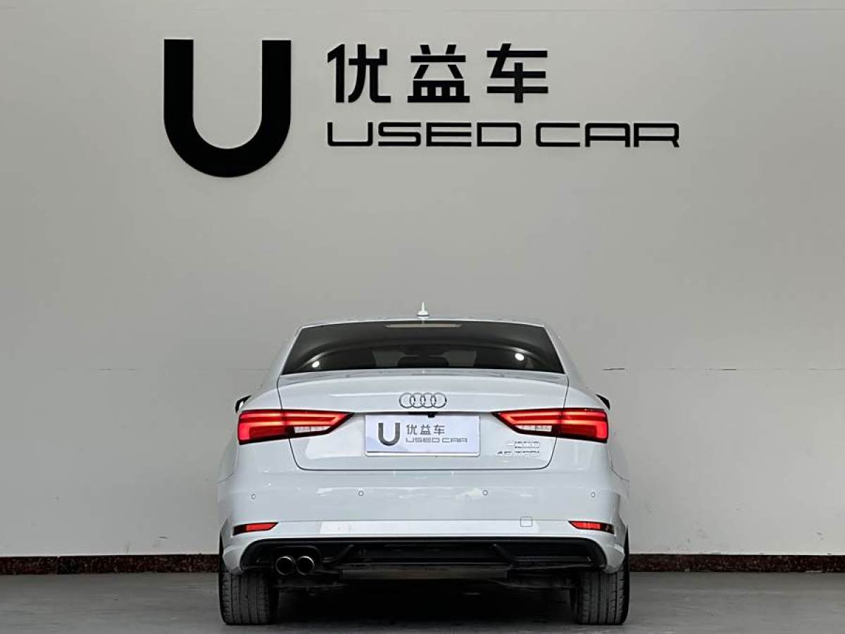 奧迪 奧迪A3  2018款 30周年年型 Limousine 35 TFSI 進(jìn)取型圖片