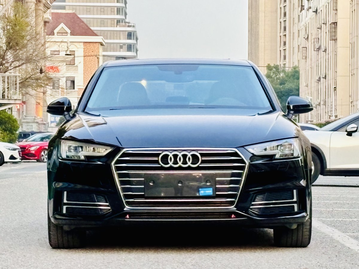 奧迪 奧迪A4L  2019款 40 TFSI 進(jìn)取型 國V圖片