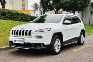 自由光 Jeep 2.4L 領(lǐng)先智能版