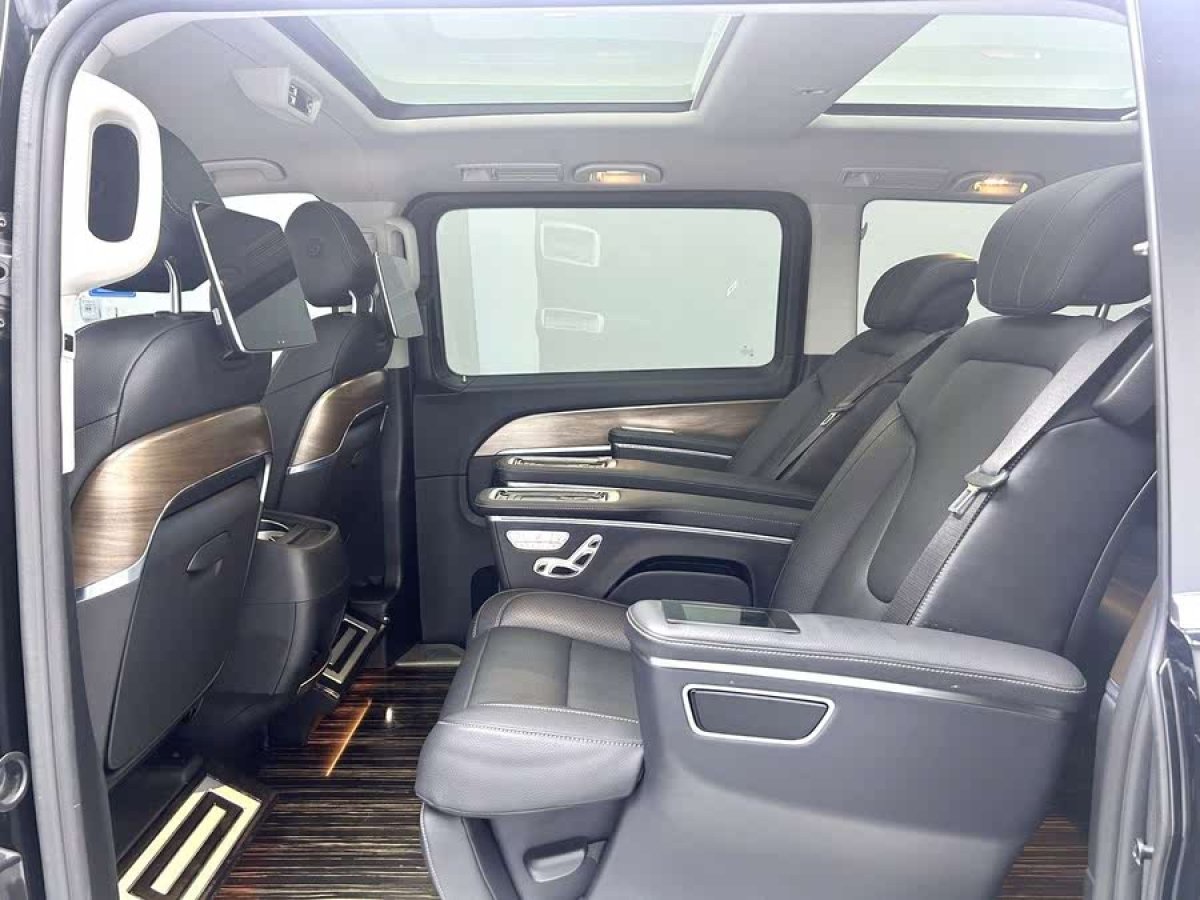 奔馳 V級  2020款 V 260 L 長軸距豪華版圖片