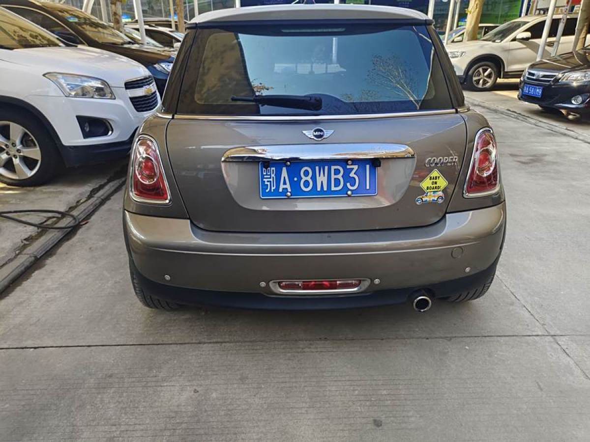 MINI COUNTRYMAN  2011款 1.6L COOPER Fun圖片