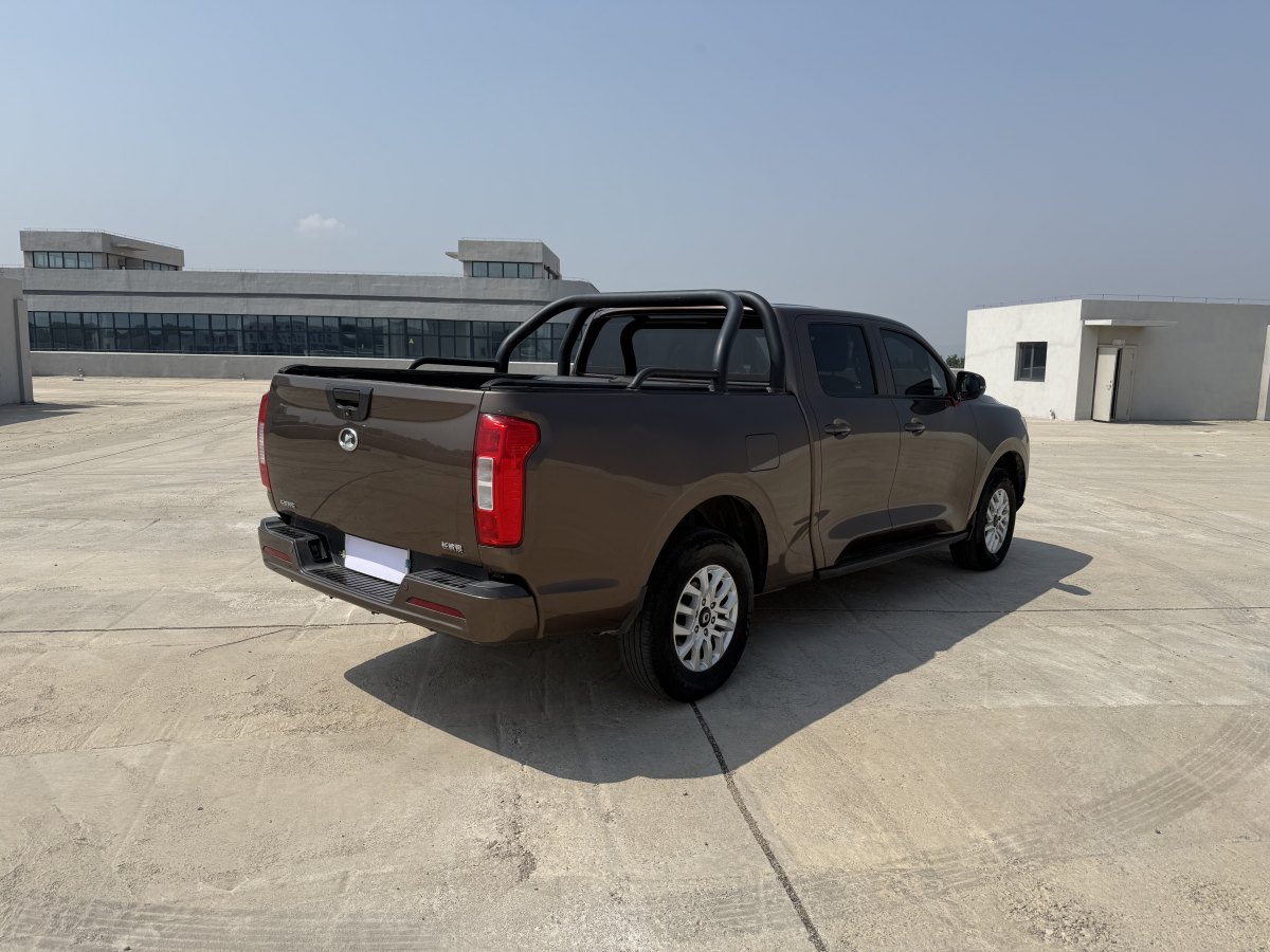 長(zhǎng)城 炮  2019款 2.0T商用版手動(dòng)柴油四驅(qū)精英型長(zhǎng)箱GW4D20M圖片