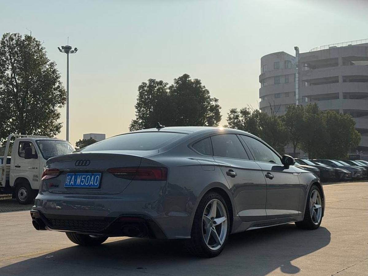 奧迪 奧迪A5  2019款 Sportback 40 TFSI 時(shí)尚型圖片