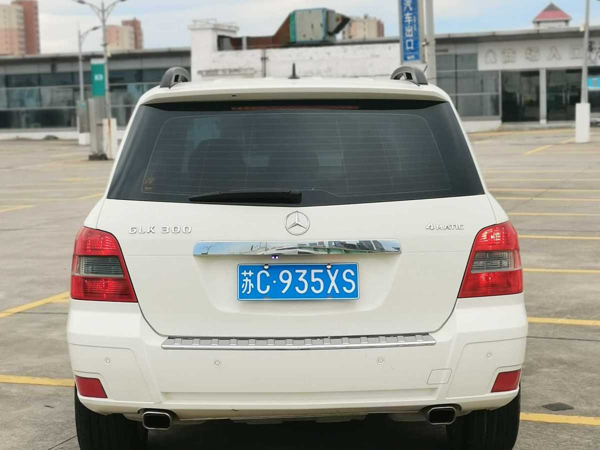 2012年1月奔驰 奔驰GLK级  2011款 GLK 300 4MATIC 时尚型