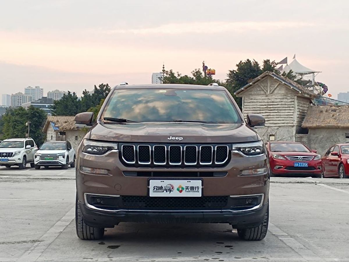 Jeep 大指揮官  2018款 2.0T 四驅(qū)悅享版 國(guó)VI圖片