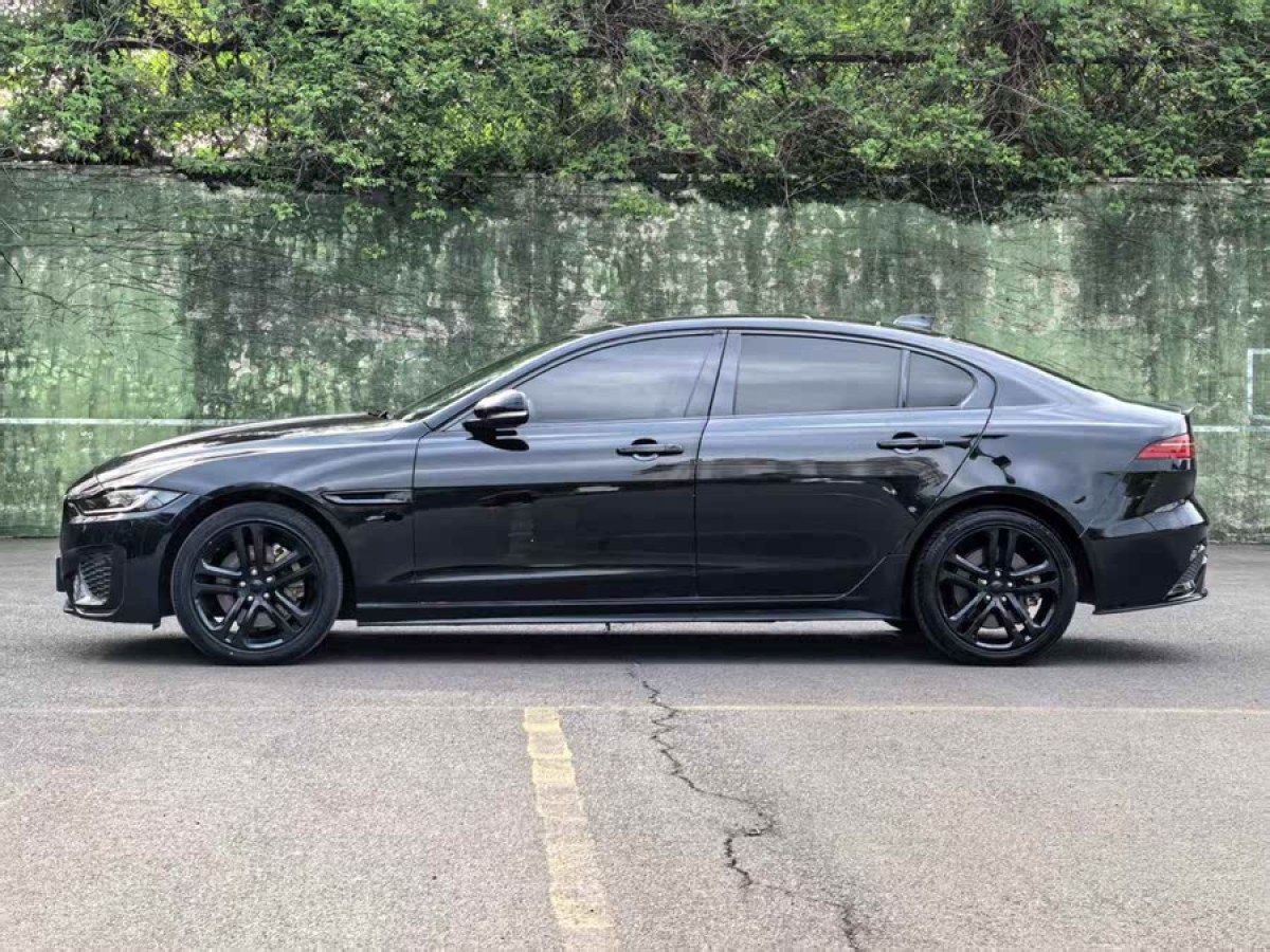 捷豹 XEL  2021款 2.0T 200PS R-DYNAMIC 青春運動版圖片