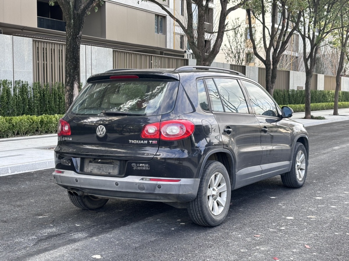 大眾 途觀  2012款 1.8TSI 自動兩驅(qū)風(fēng)尚版圖片