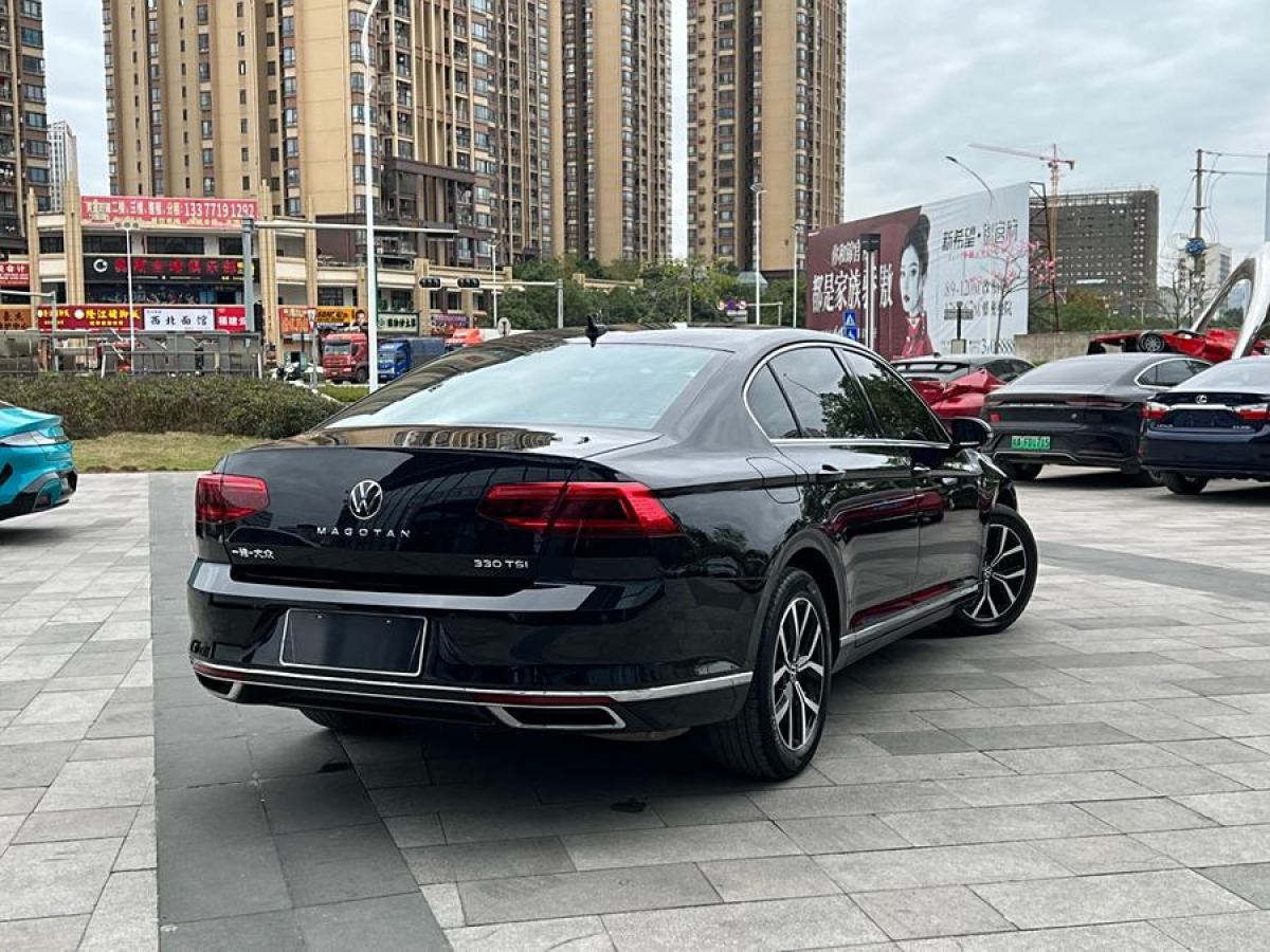 大眾 邁騰  2020款 330TSI DSG 領(lǐng)先型圖片