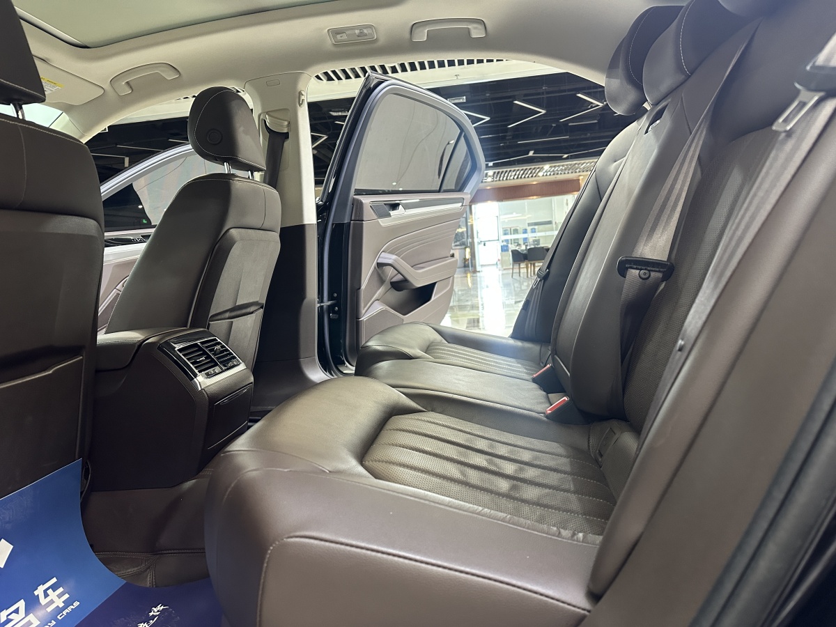 大眾 輝昂  2021款 380TSI 豪華版圖片