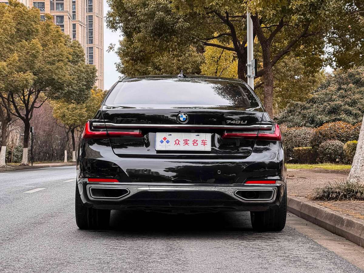 寶馬7系 2019款 740Li 領(lǐng)先型 豪華套裝圖片