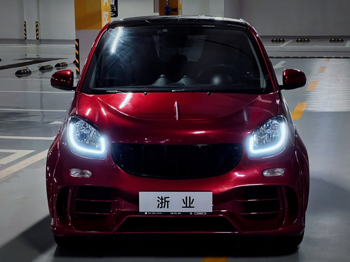 巴博斯 smart fortwo  2018款 0.9T 硬頂BRABUS Xclusive圖片