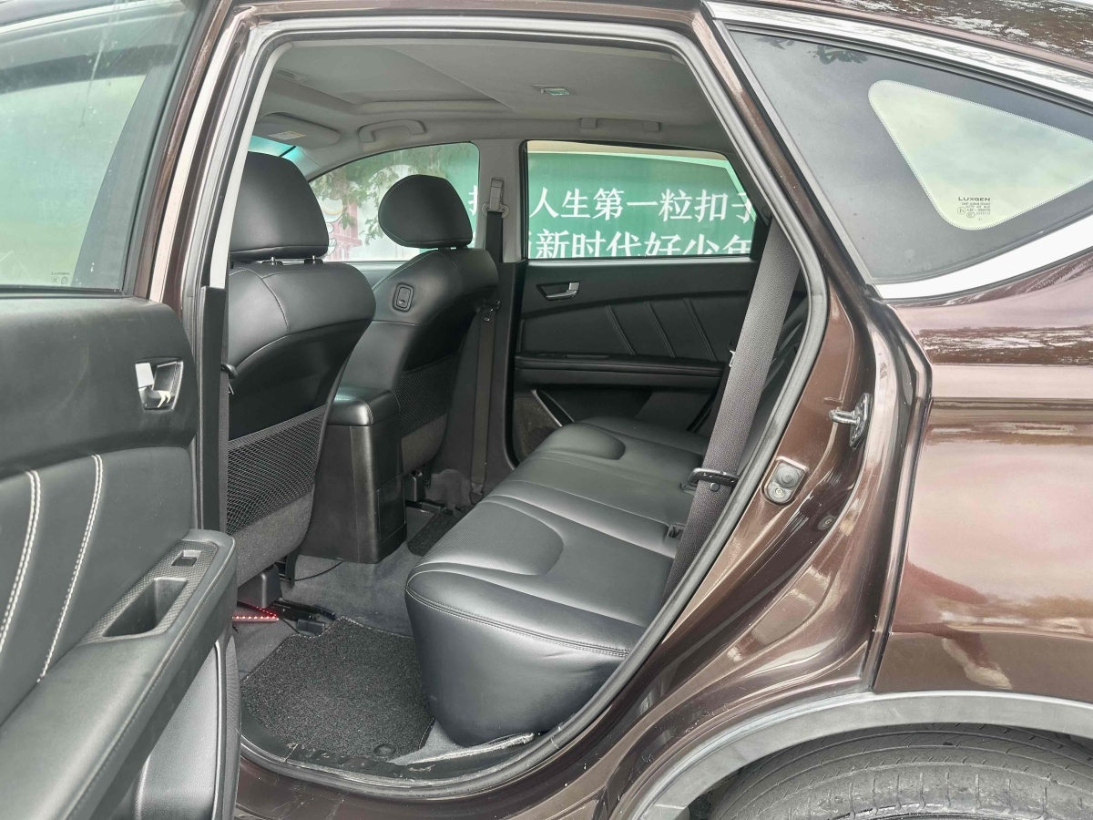 2015年2月納智捷 優(yōu)6 SUV  2015款 1.8T 智尊型