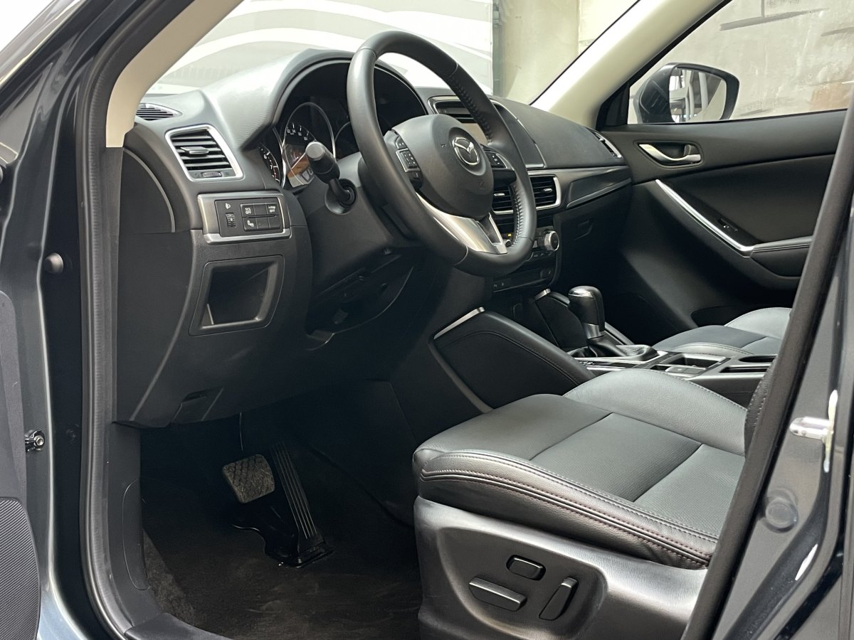 马自达 CX-5  2015款 2.5L 自动四驱尊贵型图片