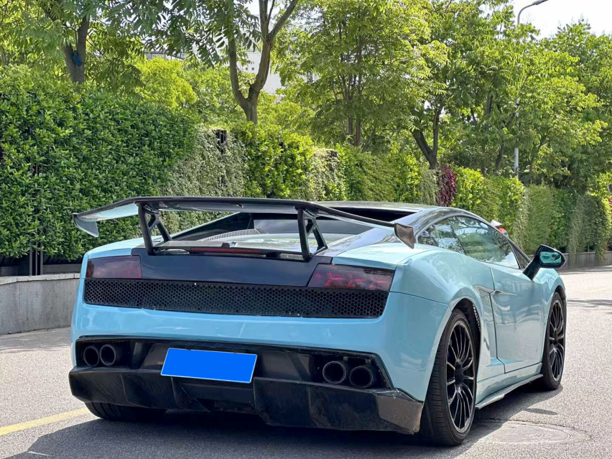 蘭博基尼 Gallardo  2011款 LP 560-4 Bicolore圖片