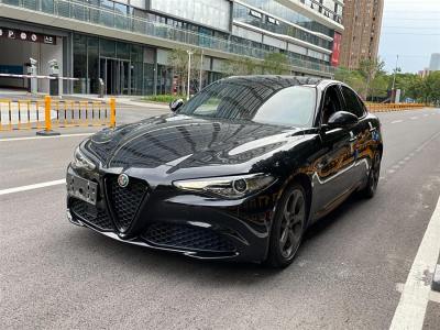 2019年12月 阿爾法·羅密歐 Giulia 2.0T 280HP 豪華運(yùn)動(dòng)版圖片