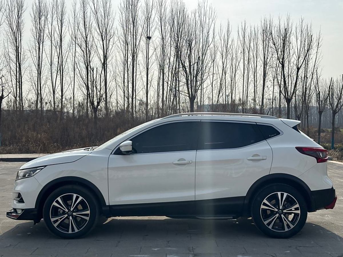 日產(chǎn) 逍客  2019款  2.0L CVT豪華版圖片