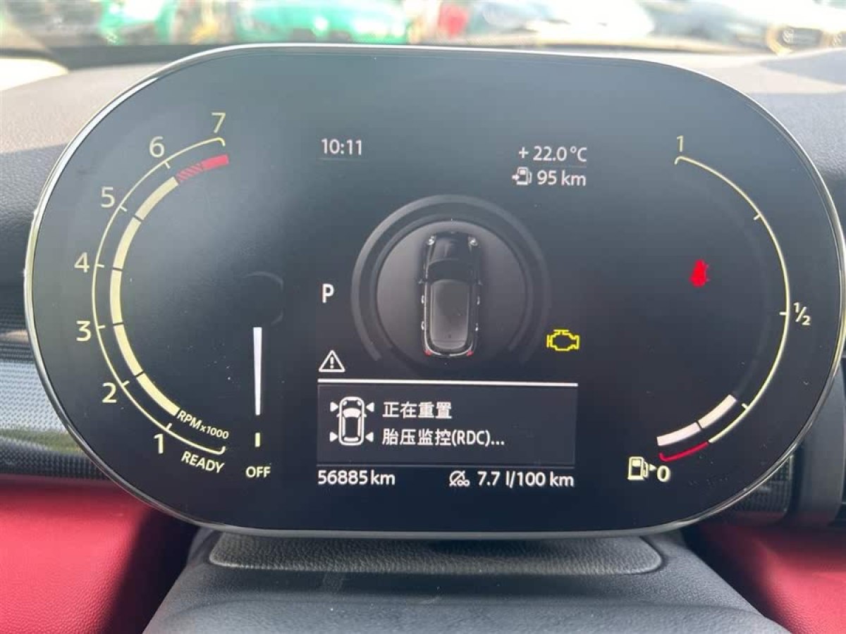 MINI MINI  2021款 1.5T COOPER 經(jīng)典派 五門版圖片