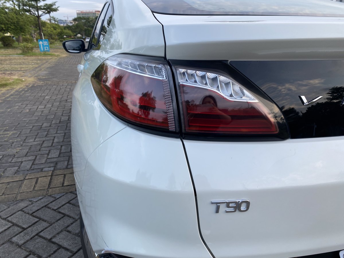 啟辰 T90  2017款 2.0L CVT智尚版圖片