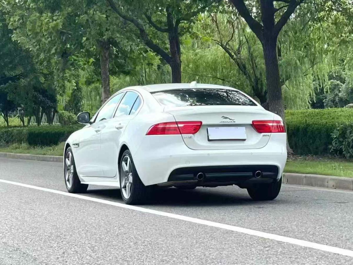 捷豹 XE  2017款 2.0T 200PS R-Sport圖片