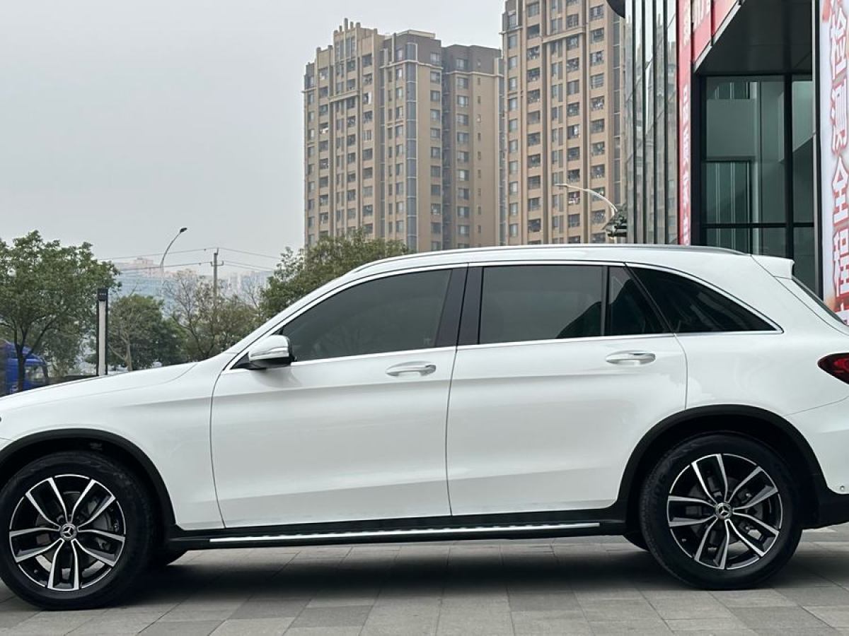 奔馳 奔馳GLC  2018款 改款 GLC 300 4MATIC 動感型圖片