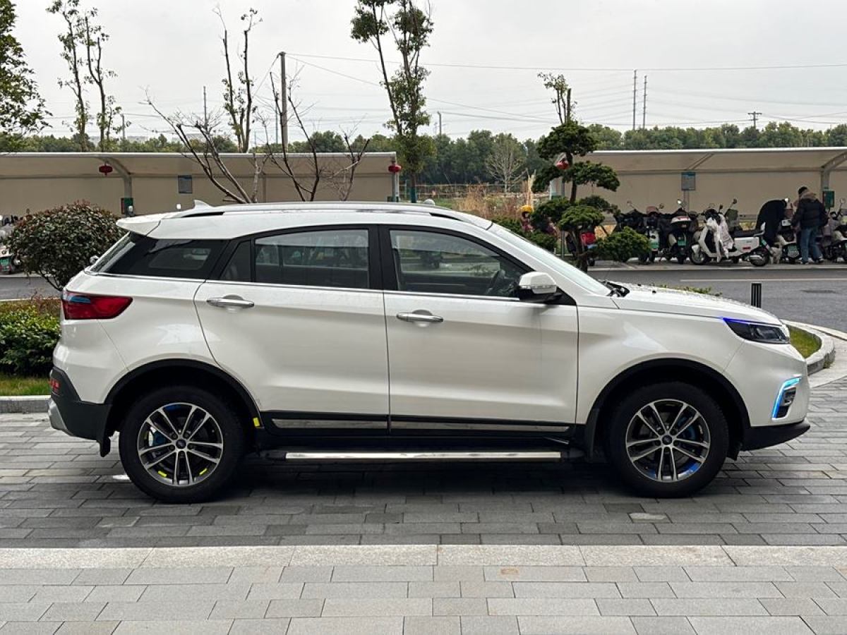 2019年6月福特 領(lǐng)界  2019款  EcoBoost 145 CVT鉑領(lǐng)型 國(guó)VI