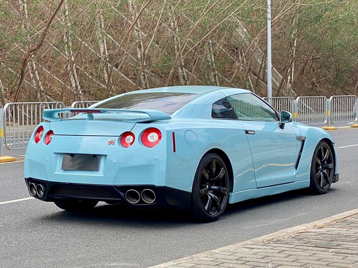 日產(chǎn) GT-R  2009款 R35圖片