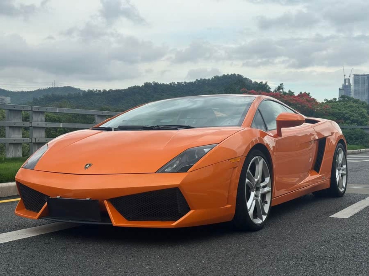 蘭博基尼 Gallardo  2011款 LP 560-4 Bicolore圖片