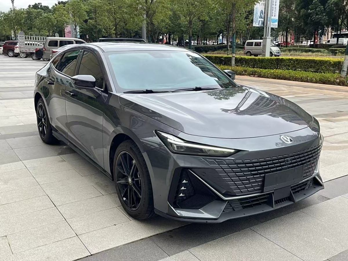 長(zhǎng)安 長(zhǎng)安UNI-V 智電iDD  2023款 智電iDD 1.5T 113km智趣型圖片