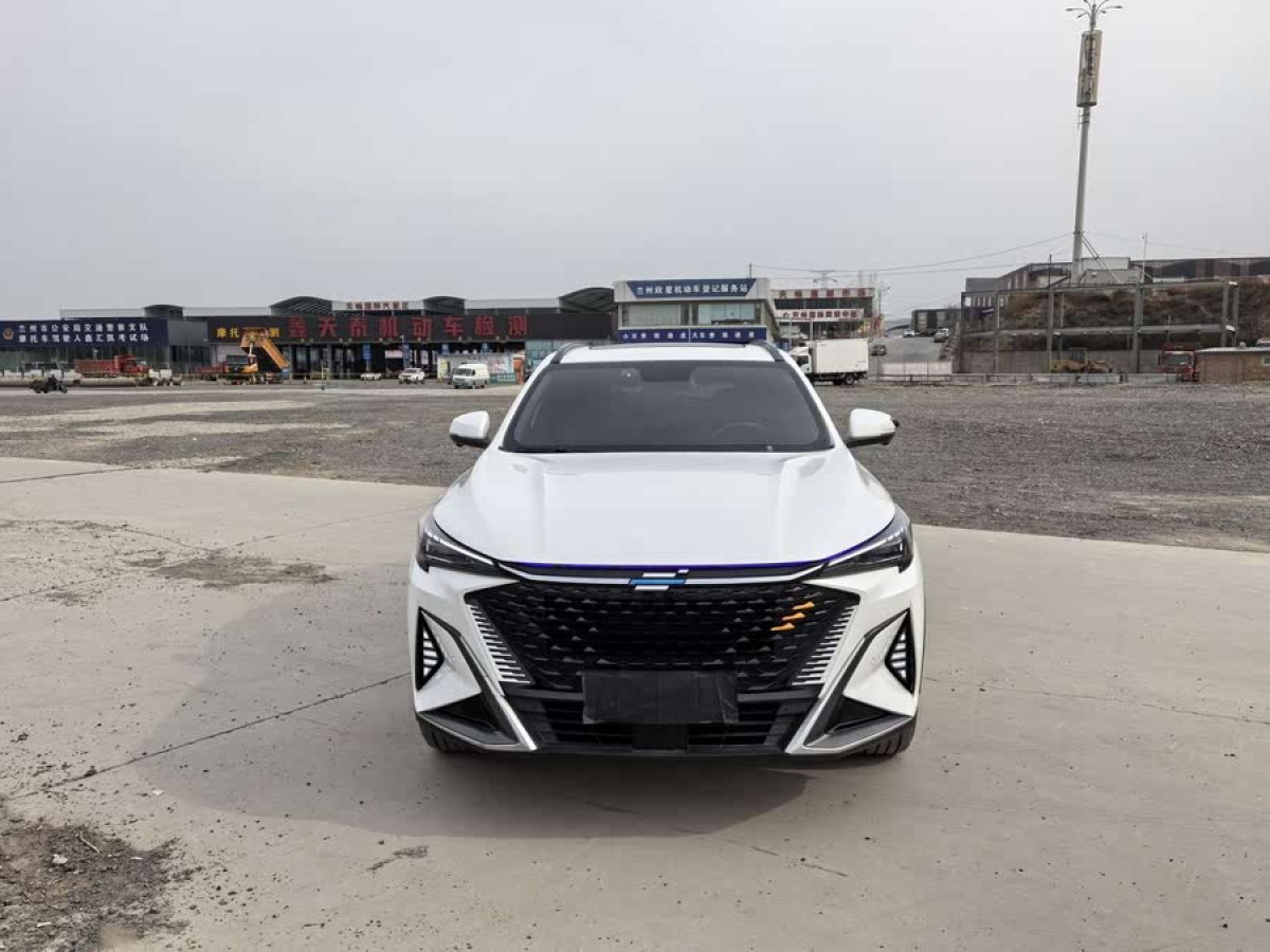 長(zhǎng)安歐尚 長(zhǎng)安歐尚X5 PLUS  2023款 改款 1.5T DCT智趣AI版圖片