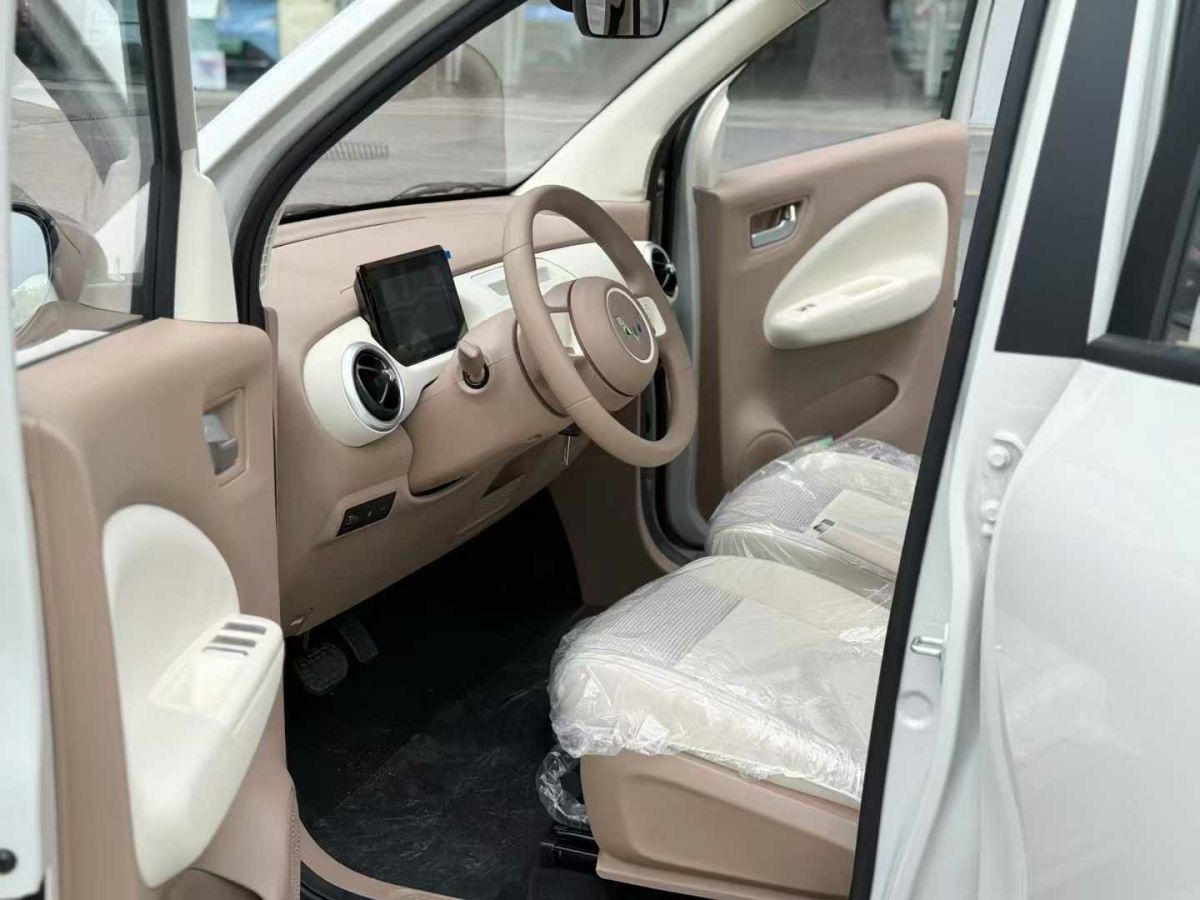 MINI MINI  2025款 1.5T COOPER 經(jīng)典派 五門版圖片