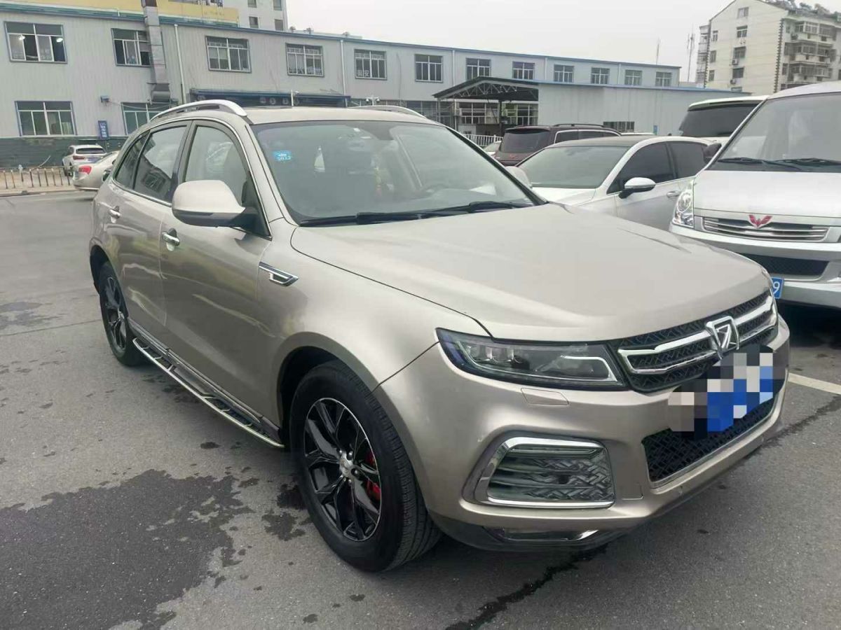 眾泰 T600  2016款 1.5T 手動尊貴型圖片