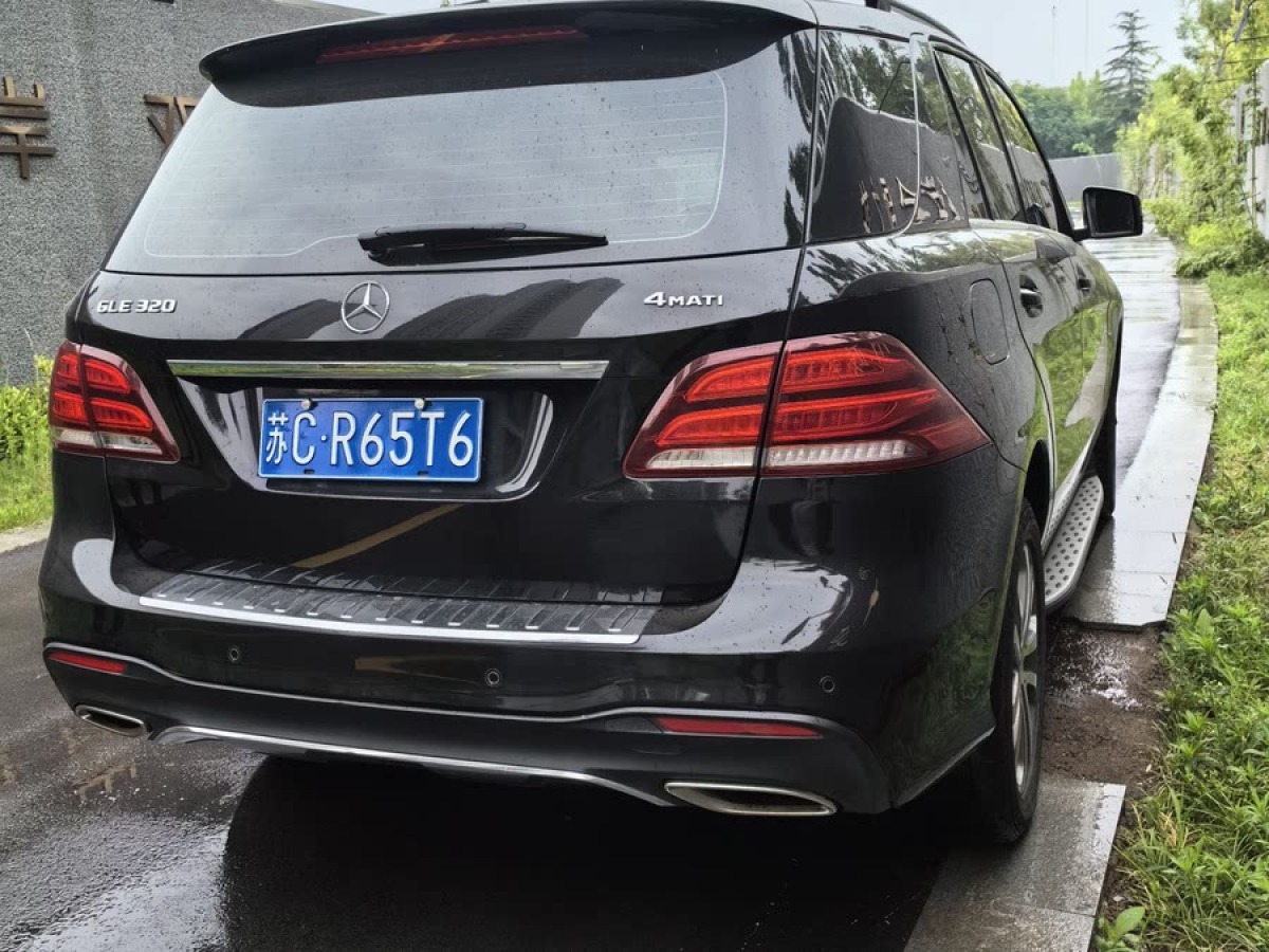 奔馳 奔馳GLE  2017款 GLE 320 4MATIC 動(dòng)感型圖片