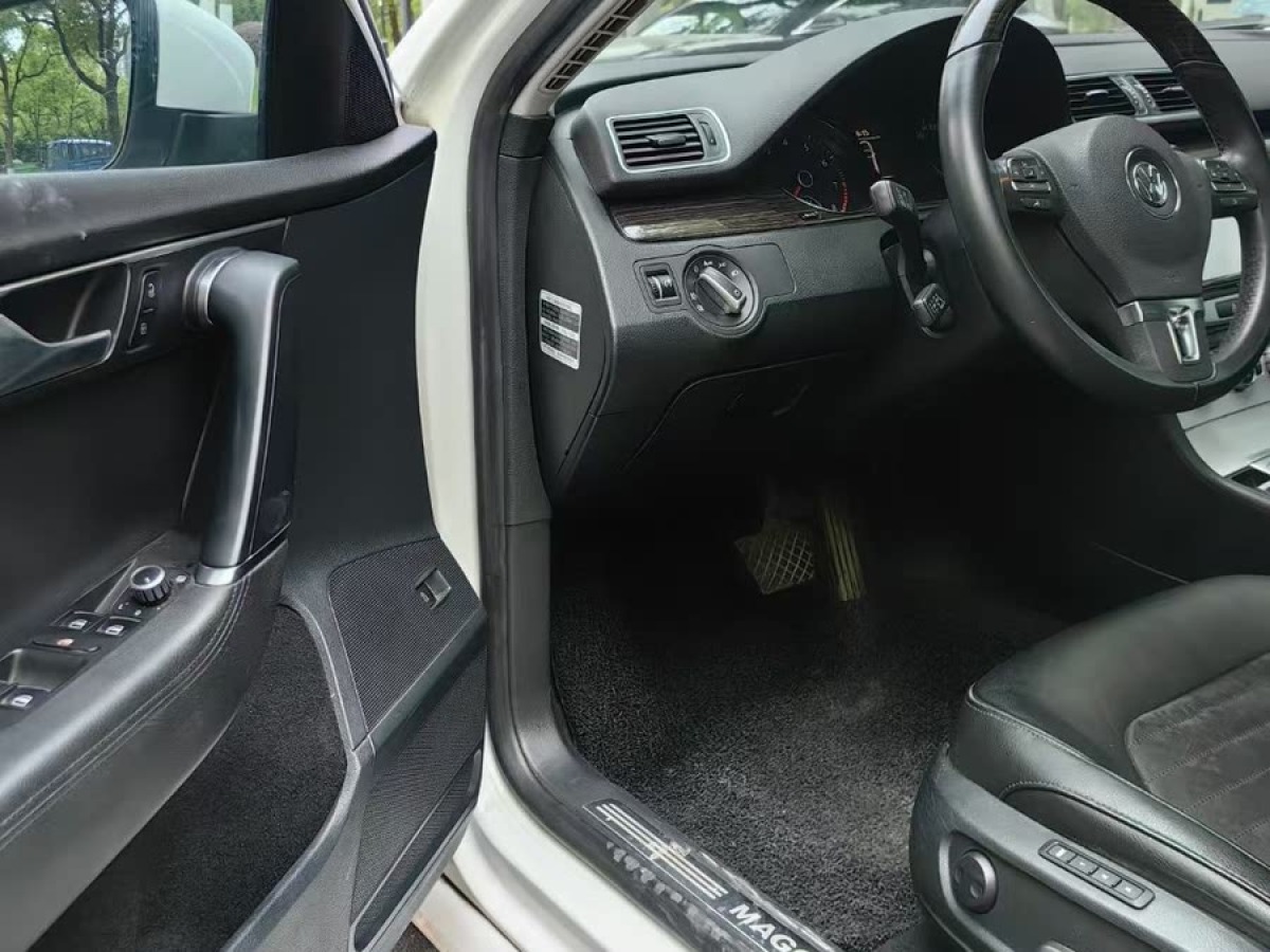大眾 邁騰  2013款 1.8TSI 尊貴型圖片