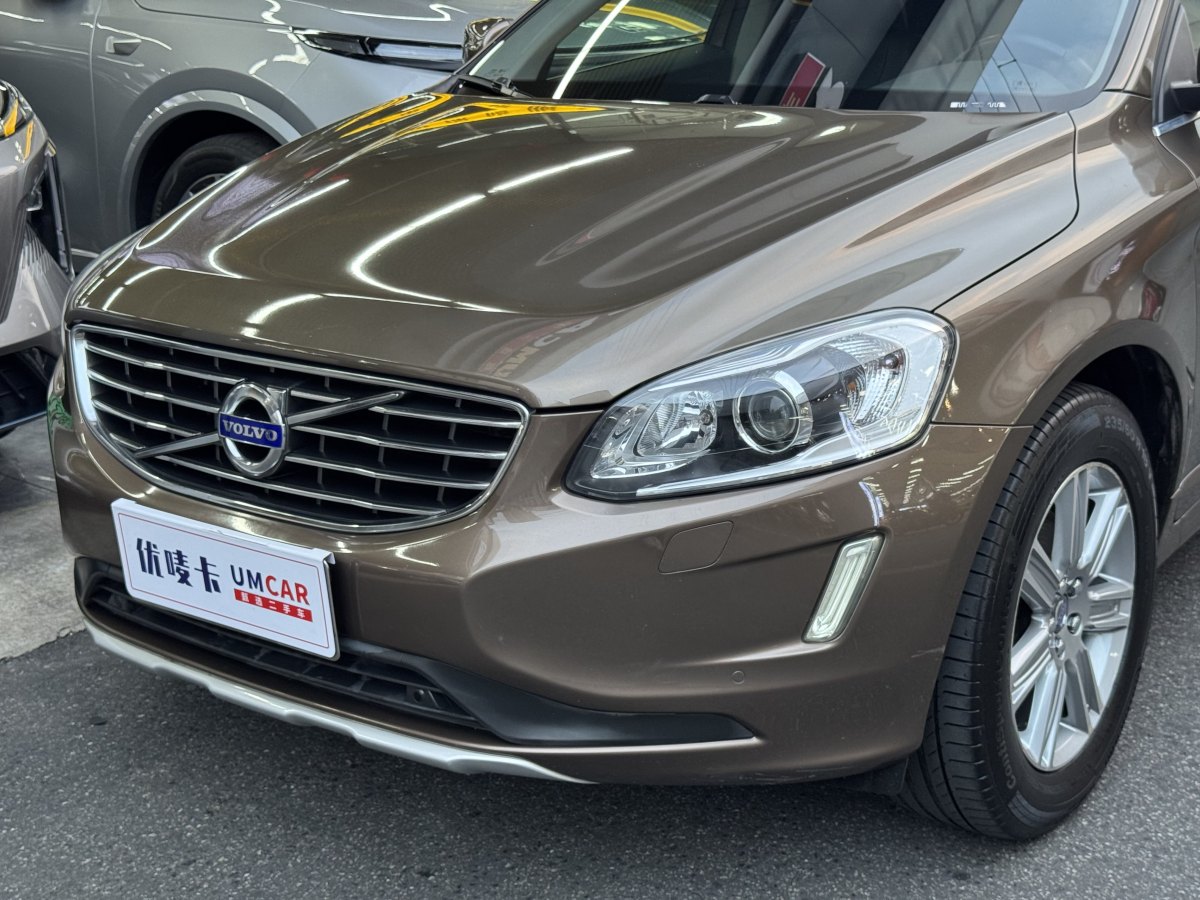 沃爾沃 XC60  2017款 T5 AWD 智進(jìn)升級(jí)版圖片