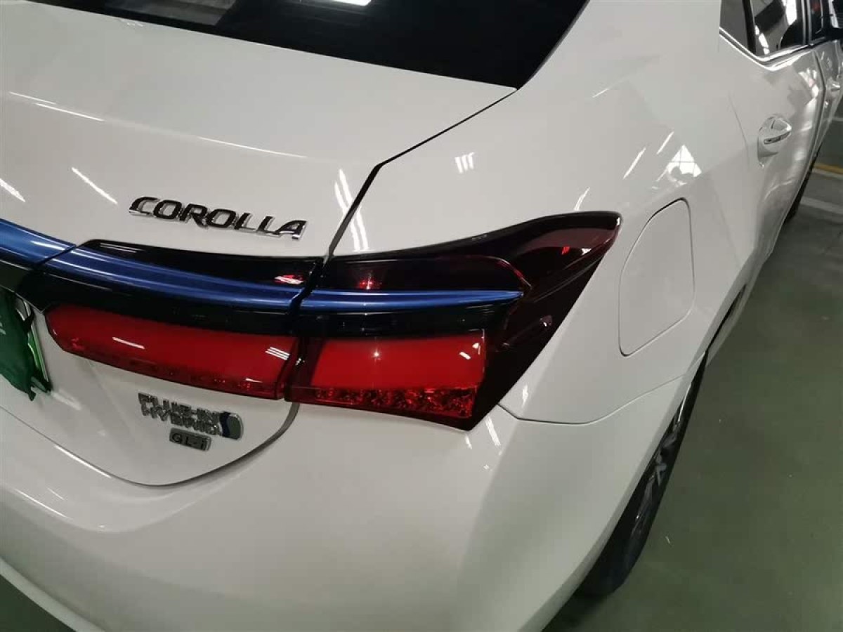 豐田 卡羅拉  2017款 改款雙擎 1.8L E-CVT先鋒版圖片