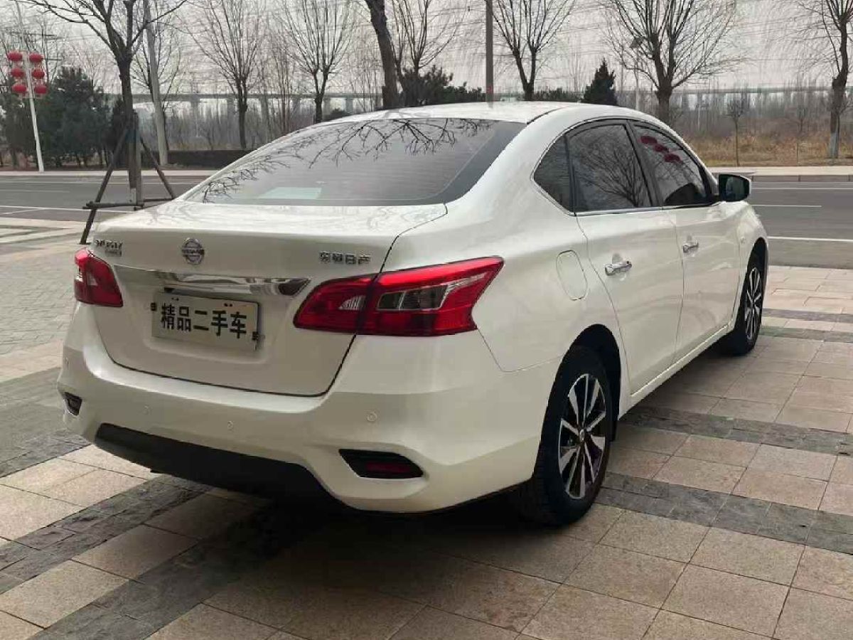 日產(chǎn) 軒逸  2021款 1.6L XL CVT暗夜版圖片