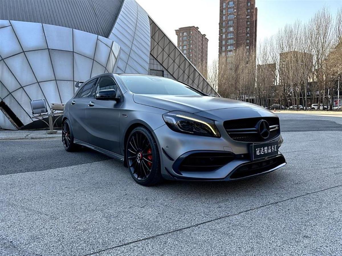 奔馳 奔馳A級AMG  2016款 AMG A 45 4MATIC 冠軍版圖片