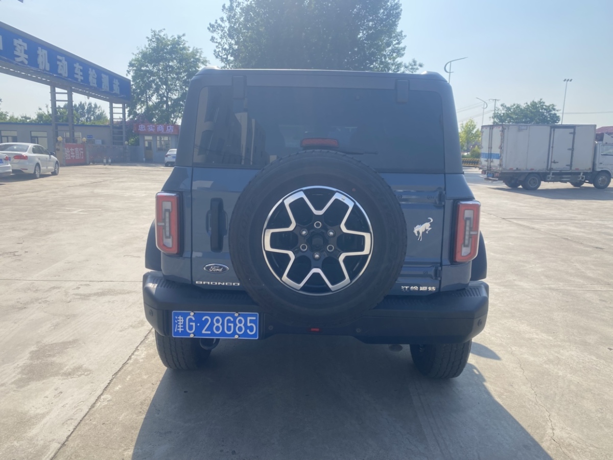 福特 F-150  2023款 3.5T 猛禽烈焰風(fēng)暴特別版圖片