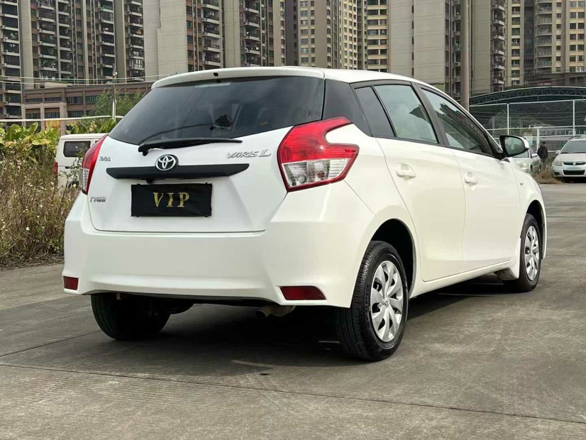 豐田 YARiS L 致炫  2015款 1.5G 手動炫動天窗特別版圖片