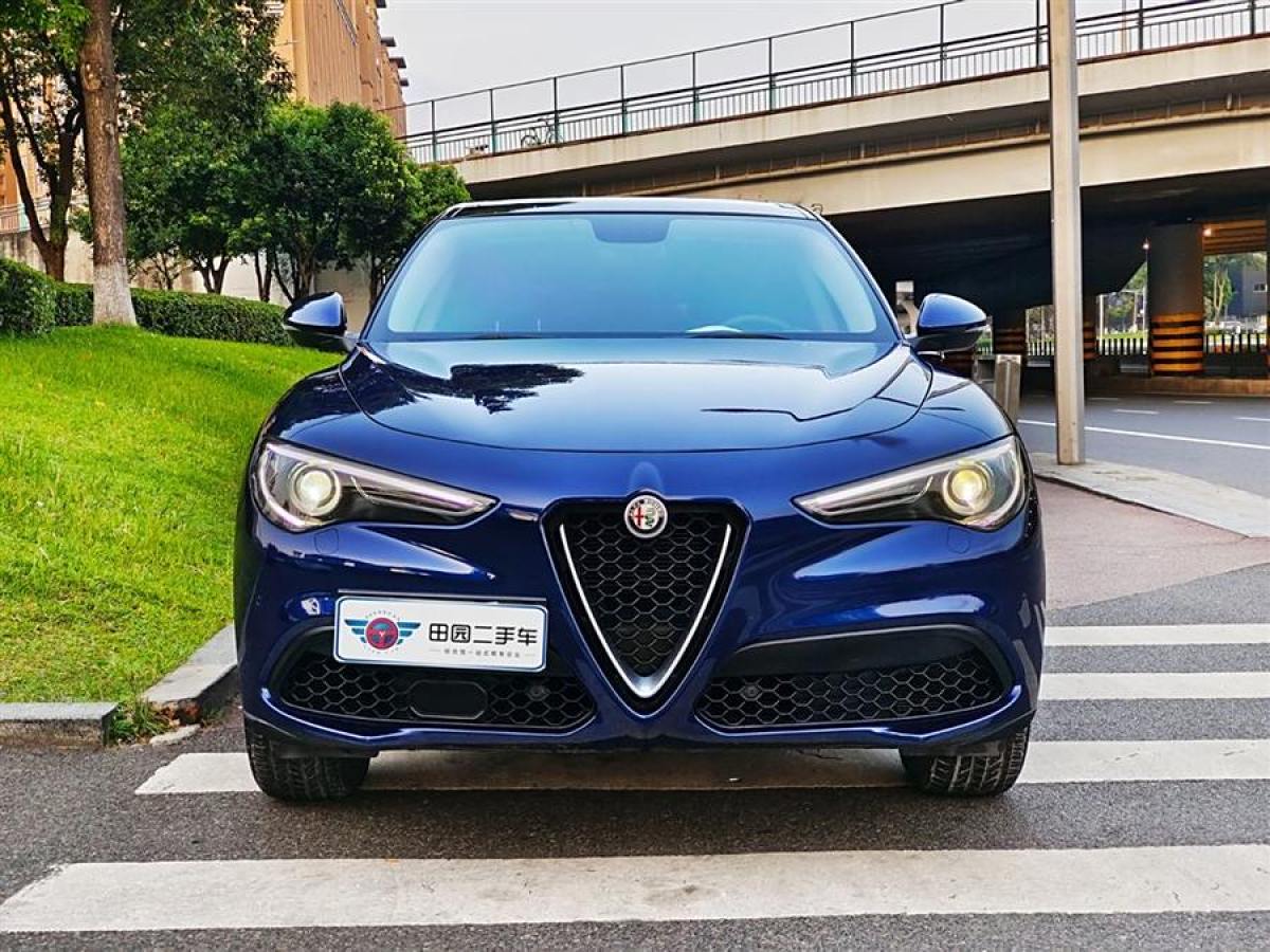 阿爾法·羅密歐 Stelvio  2017款 2.0T 200HP 精英版圖片