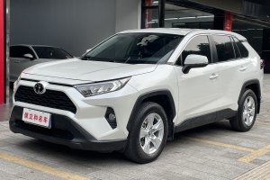 RAV4 豐田 榮放 2.0L CVT兩驅(qū)都市版