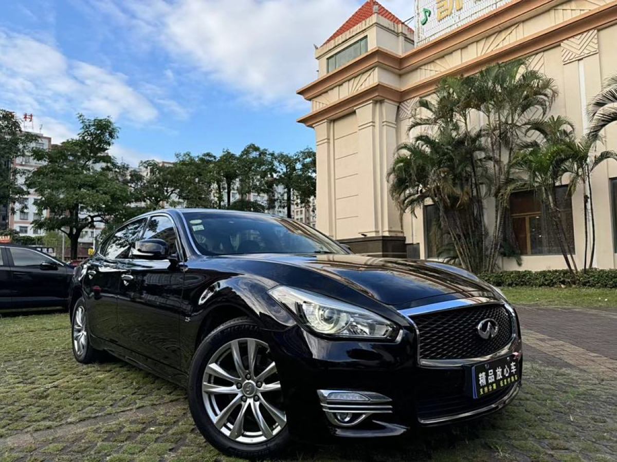 英菲尼迪 Q70  2017款 Q70L 2.5L 精英版圖片